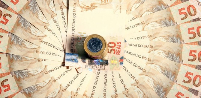 Empresas estudam melhor forma de recolher tributos